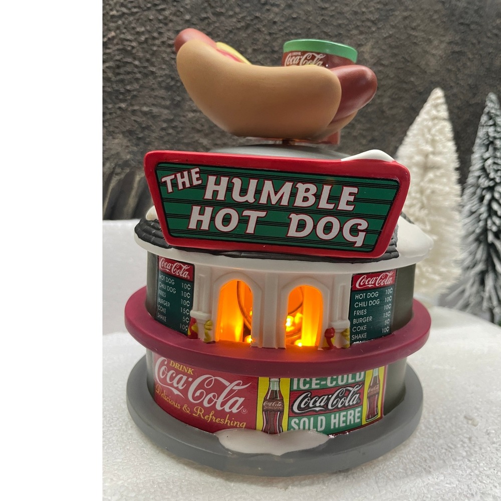 Coca-Cola Town Square THE HUMBLE HOT DOG STAND Lighted Village Building 2004
